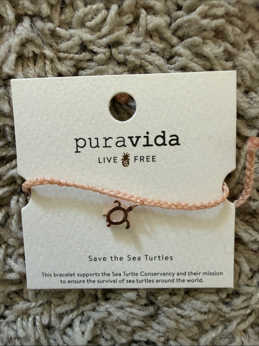 Women’s NWT Pura Vida Harity Sea Turtle pink gold bracelet Save the sea turtles